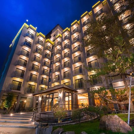 Shandori Hotel Джиаоси Екстериор снимка