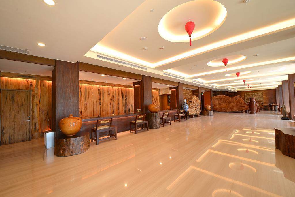 Shandori Hotel Джиаоси Екстериор снимка